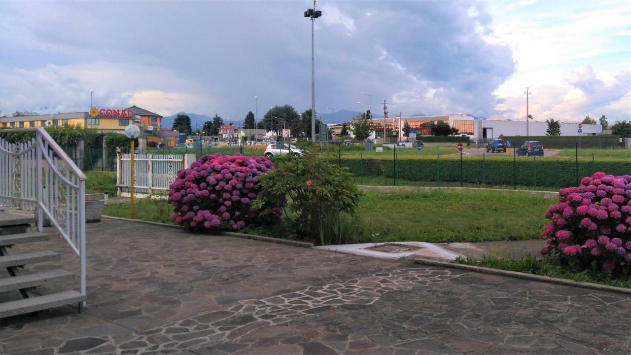 Villa Giulia Bonate Sotto Экстерьер фото